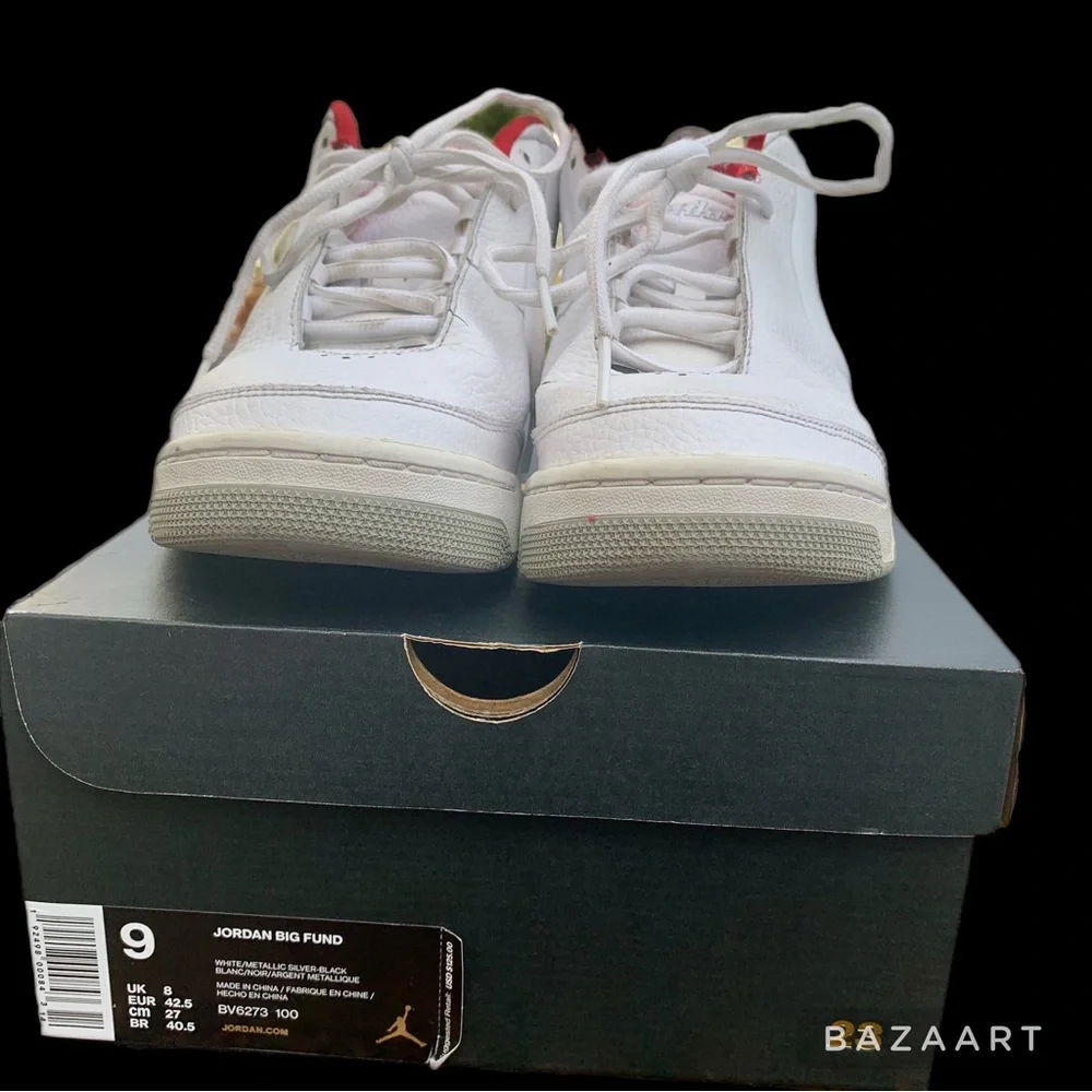 Michael Jordan Big Fund white, silver and red bball kicks💫 size 9 mens. - Picture 3 of 13